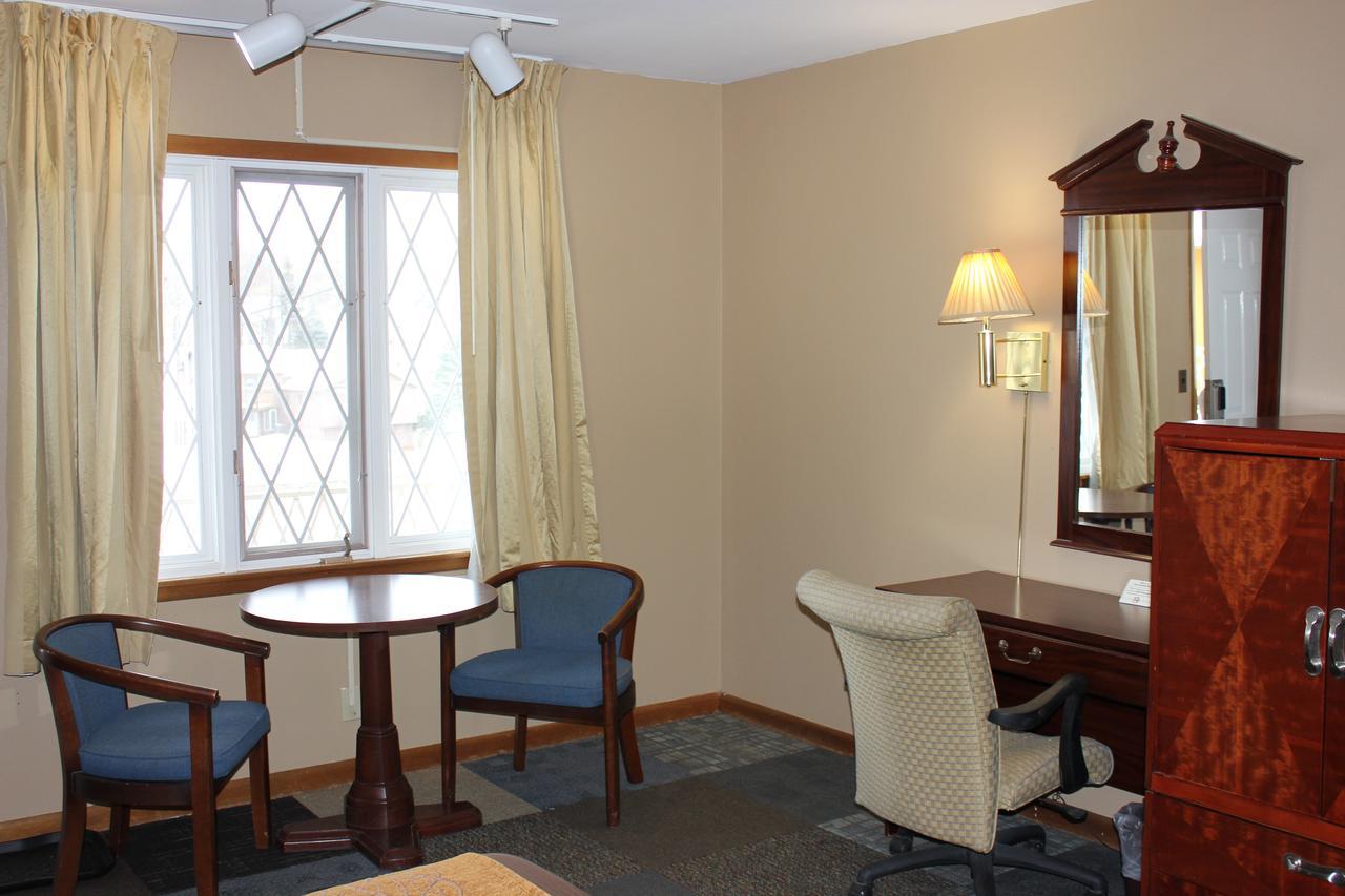 Econo Lodge Oskaloosa Extérieur photo