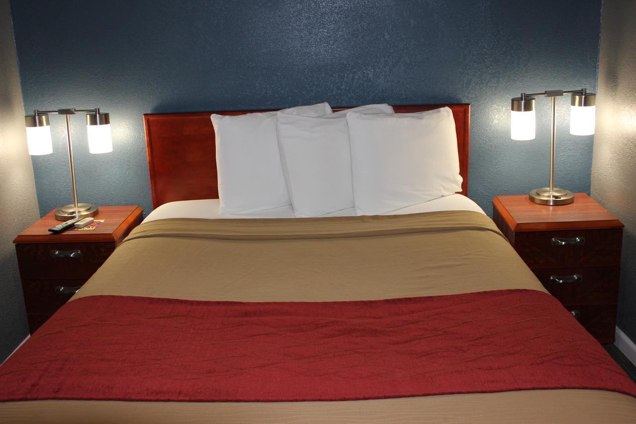 Econo Lodge Oskaloosa Extérieur photo