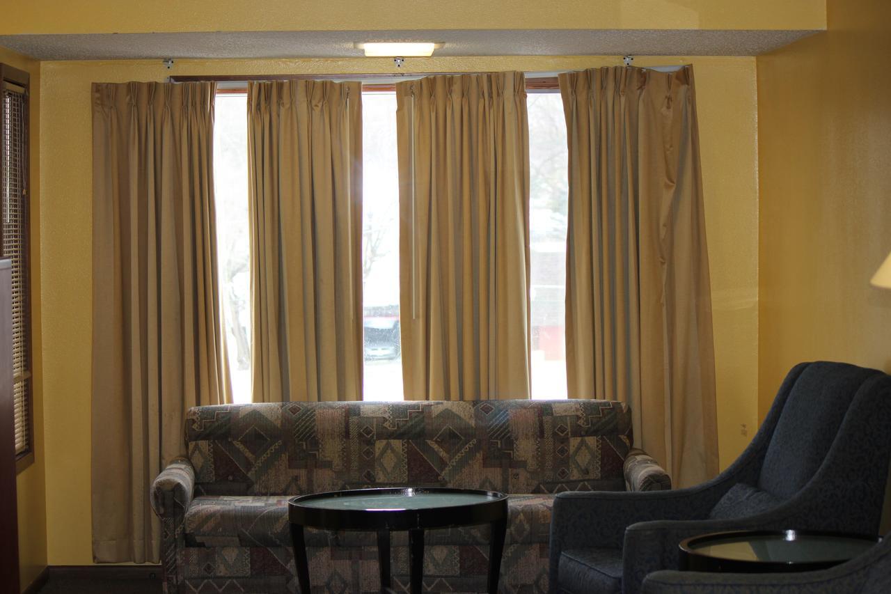 Econo Lodge Oskaloosa Extérieur photo